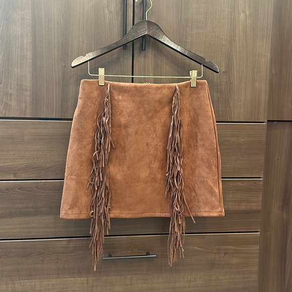 Suede Fringe Skirt Size L - Picture 2 of 7